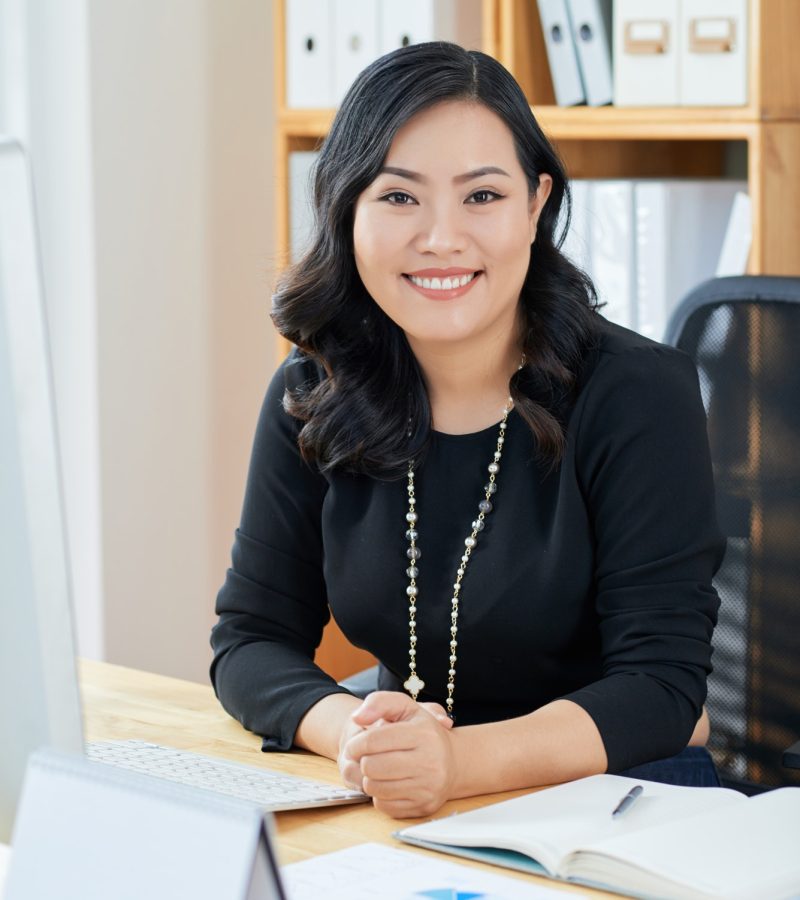 female-financial-manager.jpg female-financial-manager.jpg